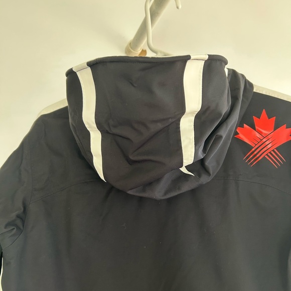 Ski Jacket - Picture 6 of 10